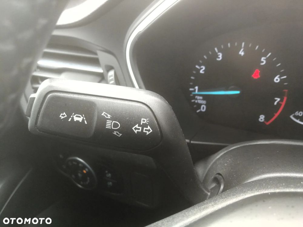 Ford Focus 1.5 EcoBoost Trend ASS - 13