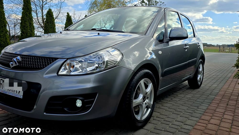 Suzuki SX4 1.6 Comfort - 8