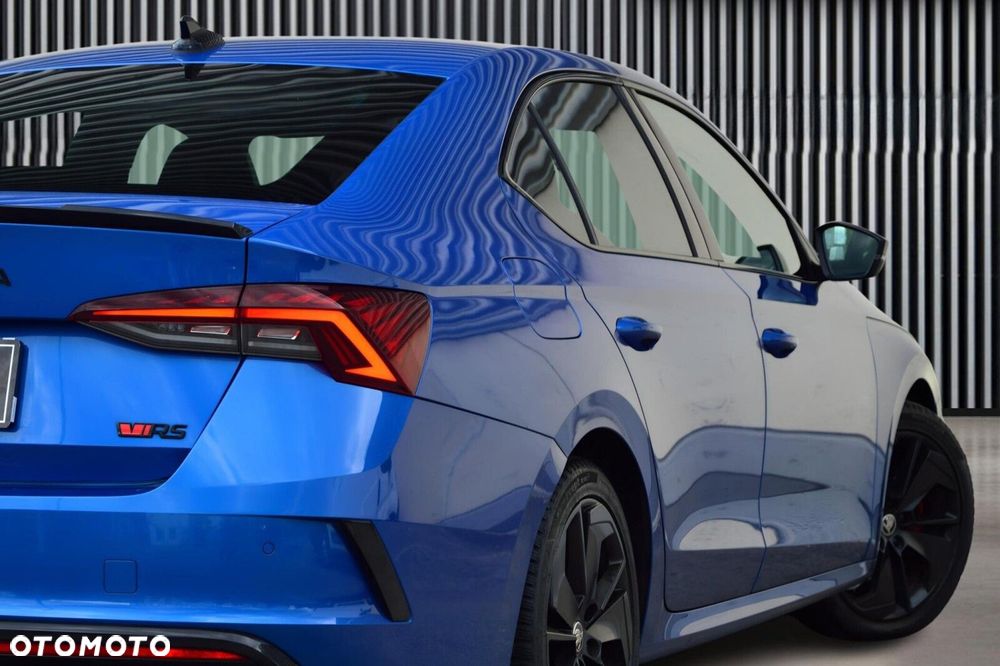Skoda Octavia 2.0 TDI DSG RS - 11