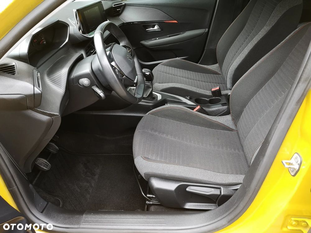 Peugeot 208 PureTech 75 Allure - 26