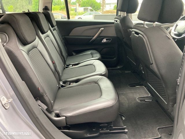 Citroën C4 Spacetourer BlueHDi 130 Stop&Start EAT8 SHINE - 37