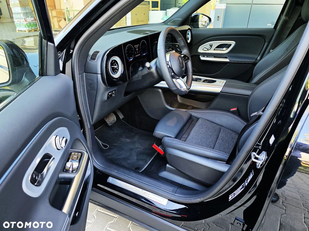 Mercedes-Benz GLB 350 4-Matic EQ 85kWh - 9