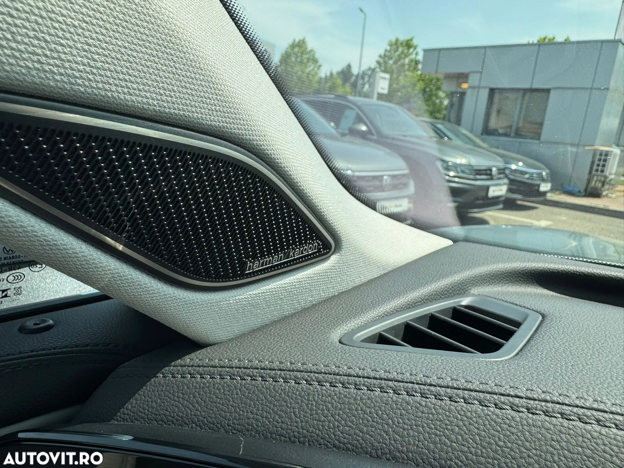 Volkswagen Tiguan 2.0 TDI DSG Elegance - 11