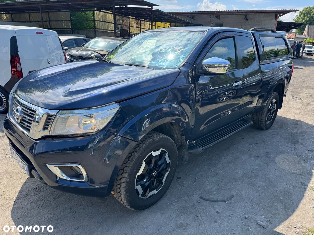 Nissan Navara - 2