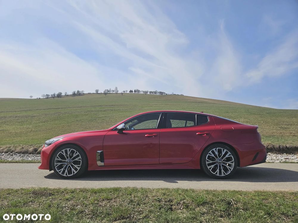 Kia Stinger 2.0 T-GDI GT Line - 4