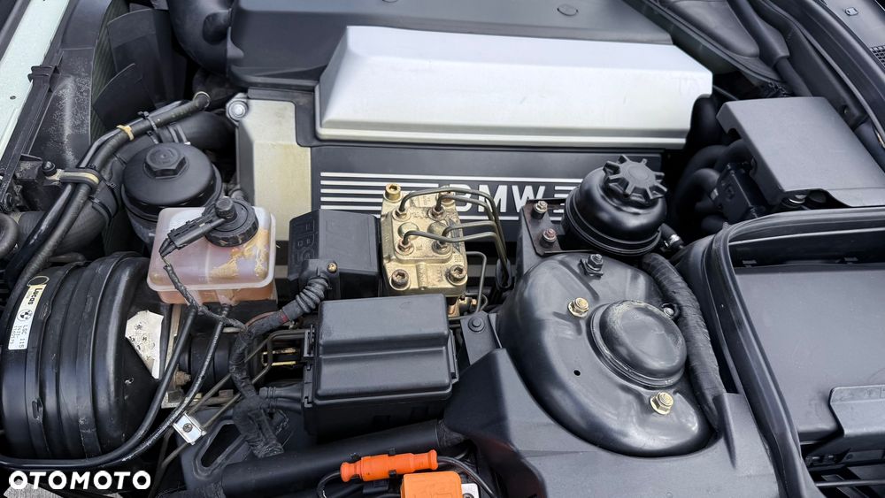 BMW Seria 7 730iL - 34