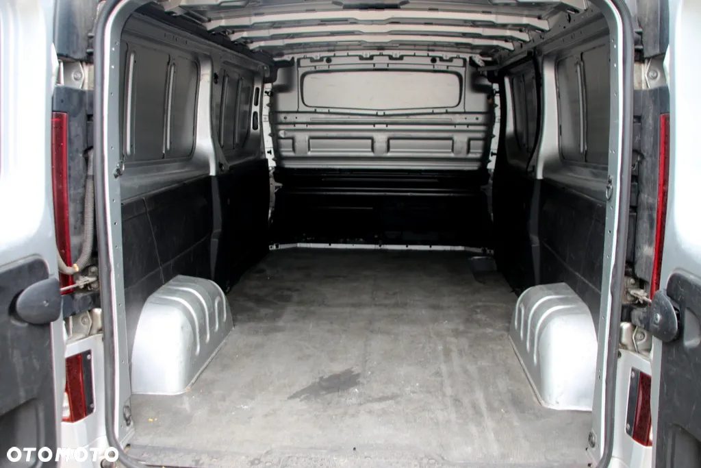 Opel VIVARO - 26