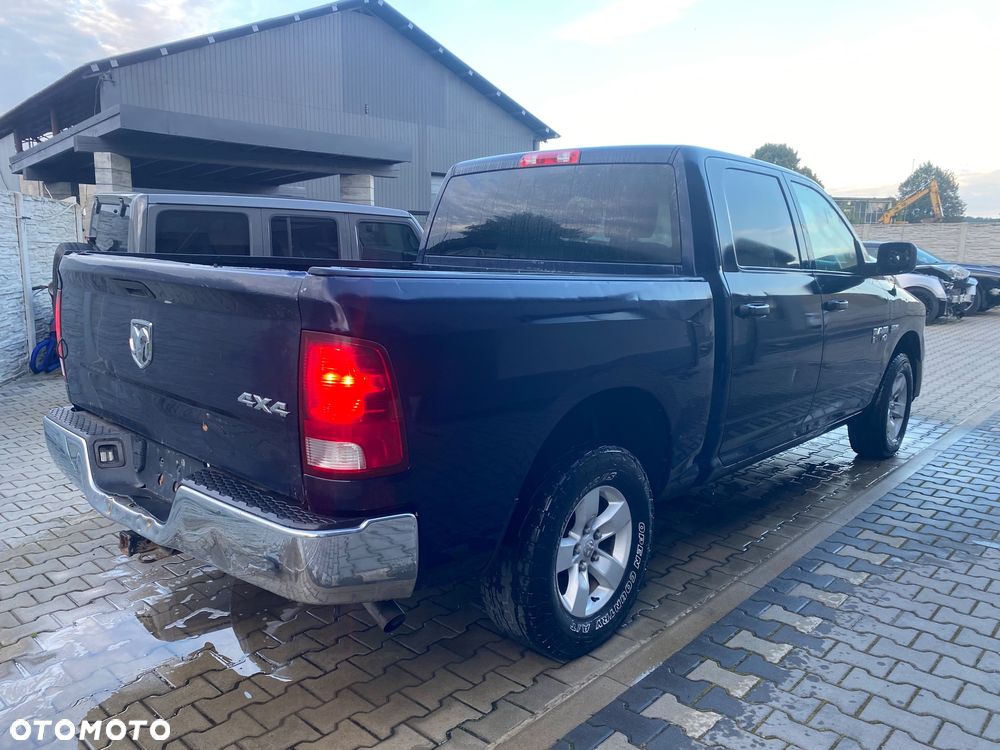Dodge RAM 1500 5.7 4x4 - 10