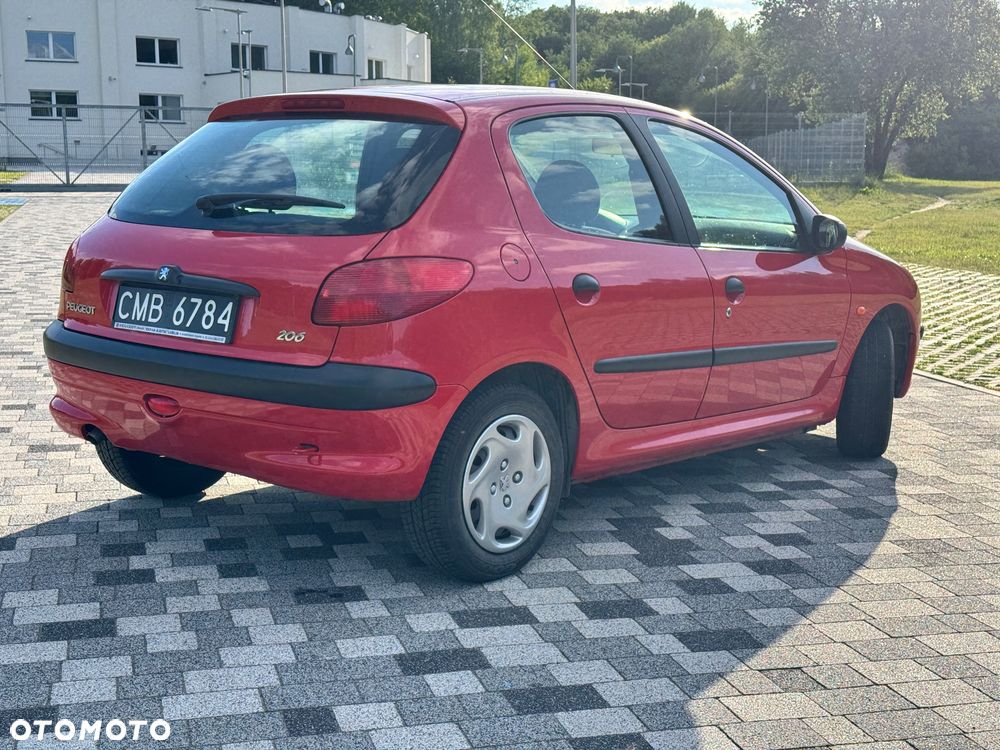 Peugeot 206 1.1 XR - 6