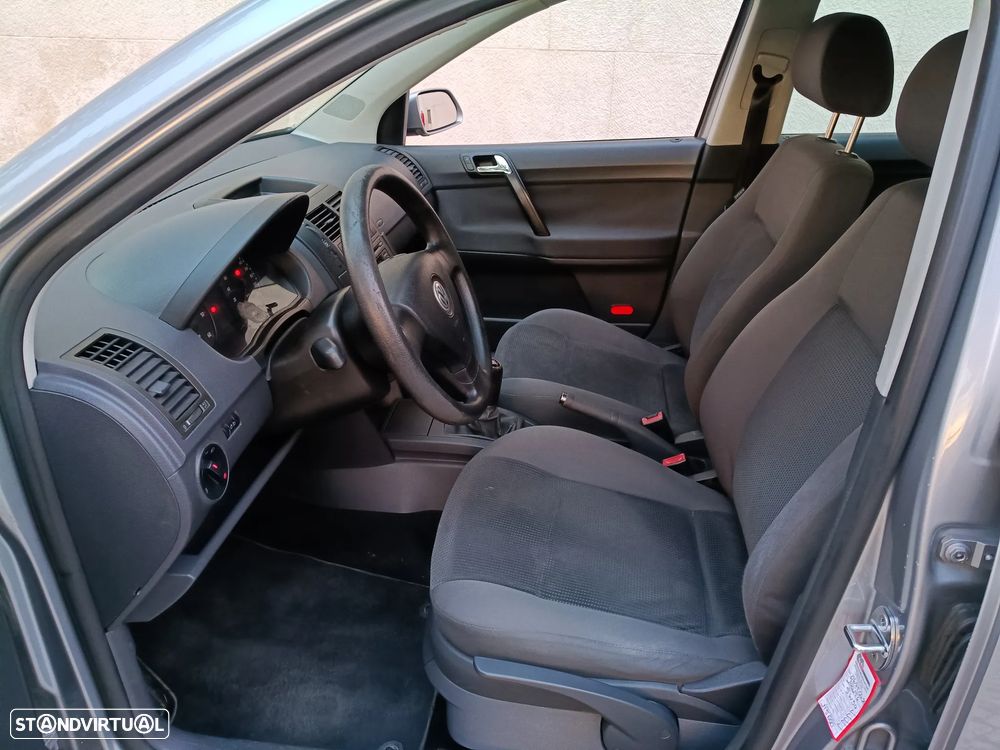 VW Polo 1.4 TDi Confortline - 11