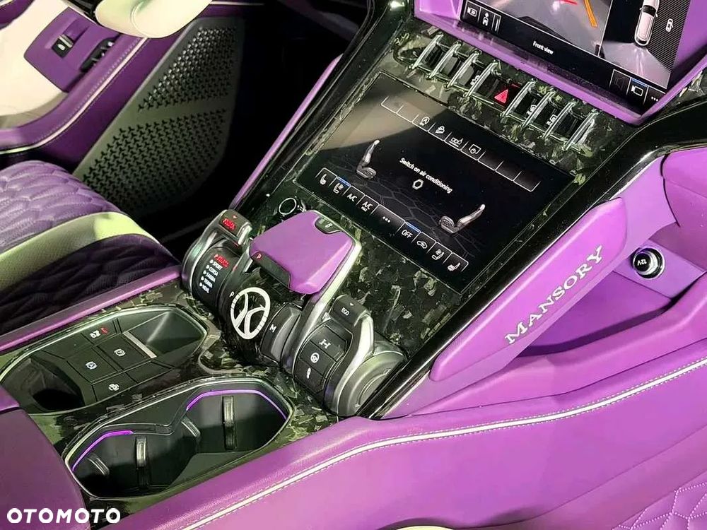 Lamborghini Urus - 14