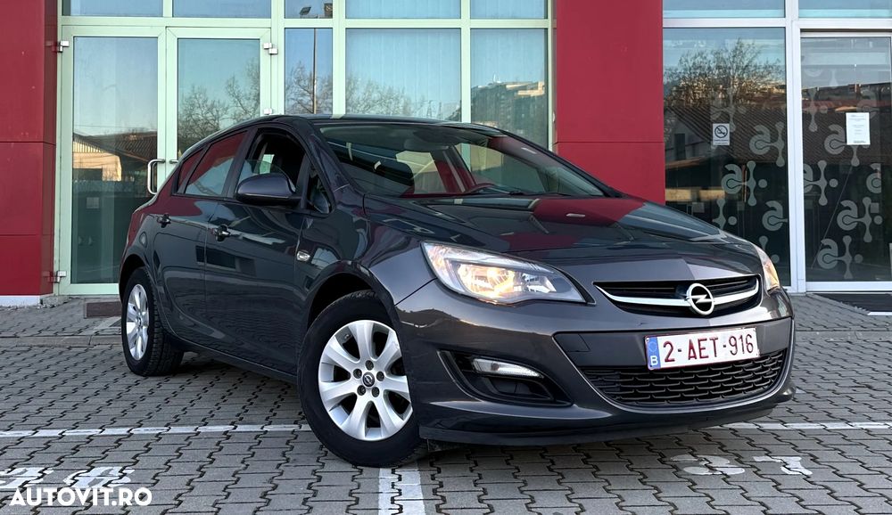 Opel Astra - 2