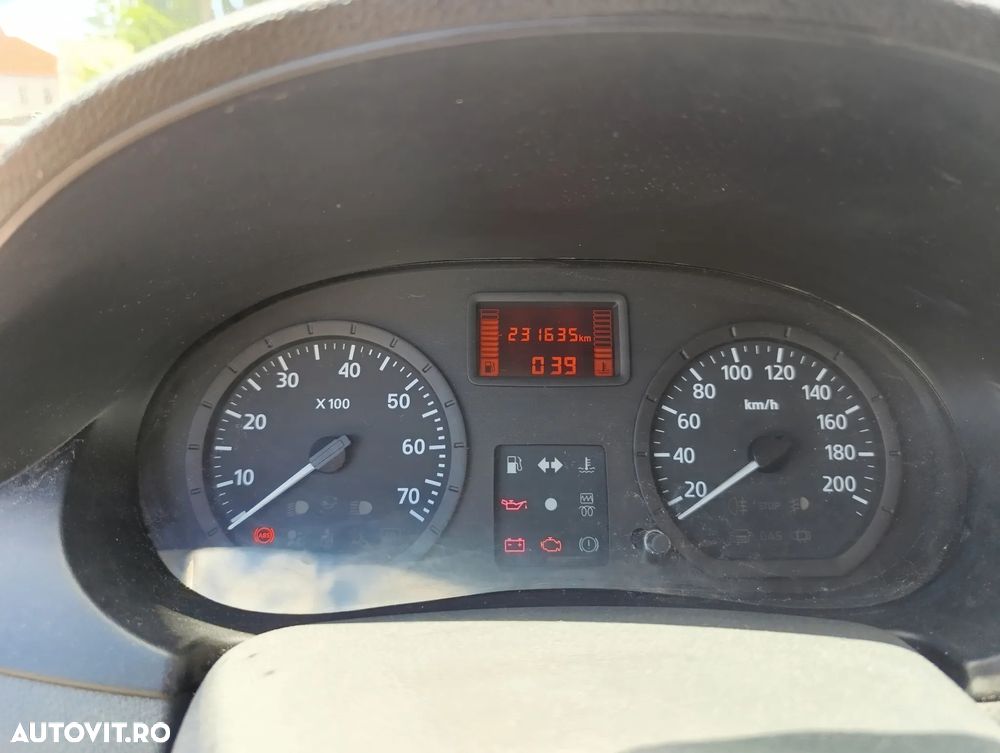 Dacia Pick Up - 15