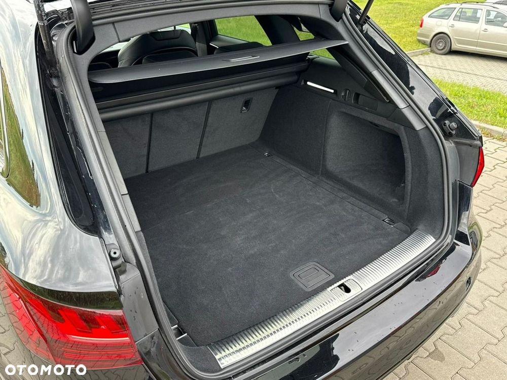 Audi A4 Avant 40 TDI mHEV Quattro S Line S tronic - 17
