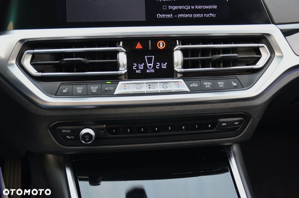 BMW Seria 3 320d Sport Line Shadow - 33