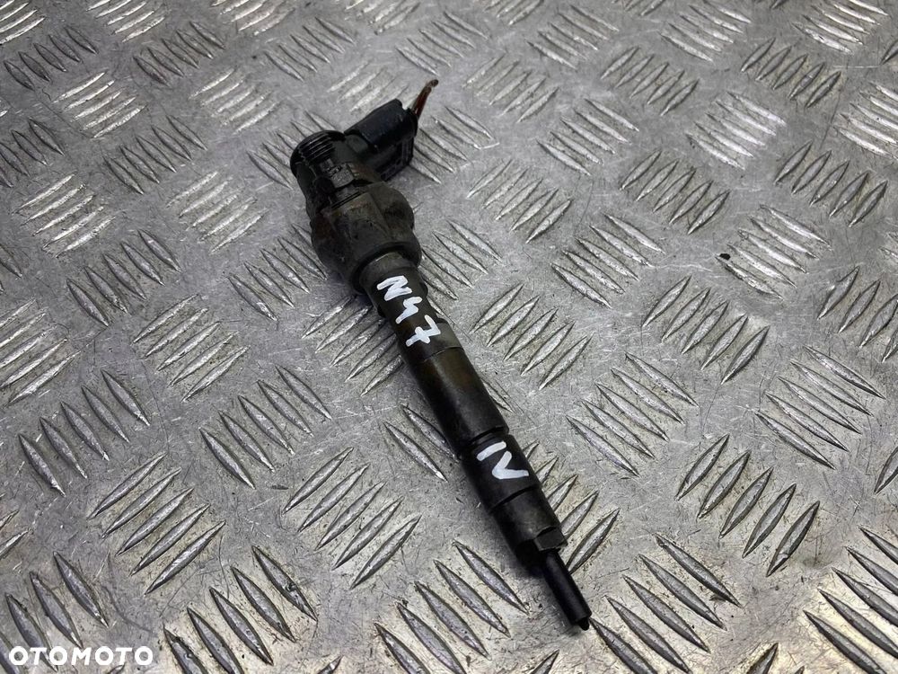 WTRYSKIWACZ BMW 1 E87 3 E90 E91 X1 E84 2.0 D N47 7798446 0445110601 - 2