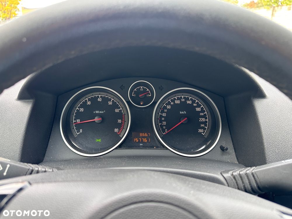 Opel Astra - 14