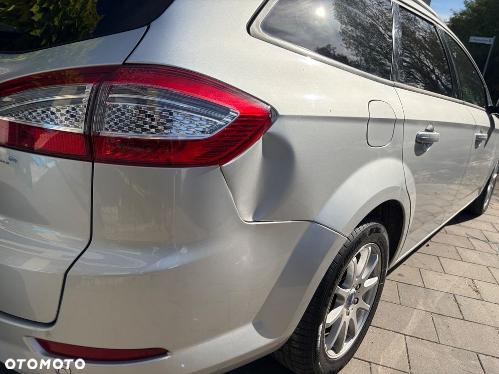Ford Mondeo 2.0 TDCi Ambiente - 12