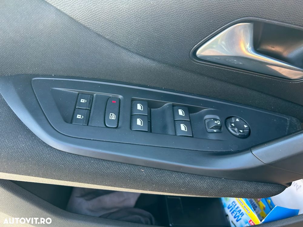 Peugeot 308 1.5L BlueHDI EAT8 Active - 12