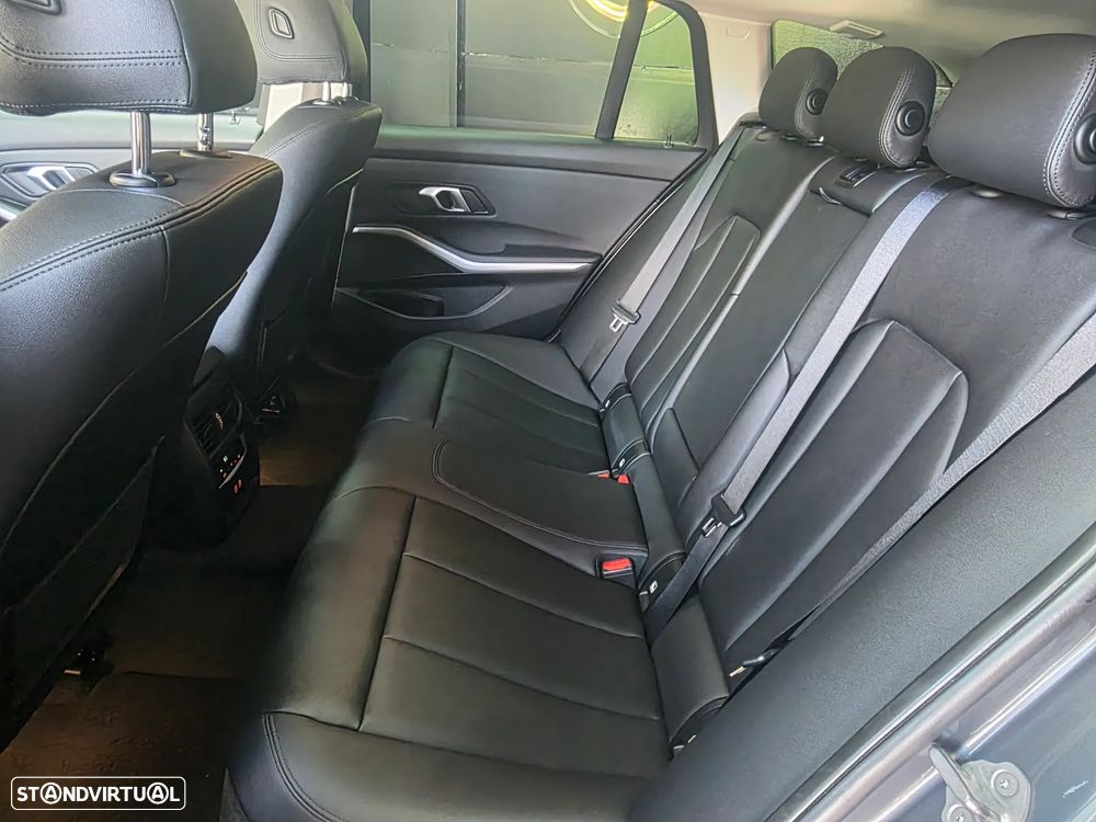 BMW 320 d ED Advantage Auto - 18