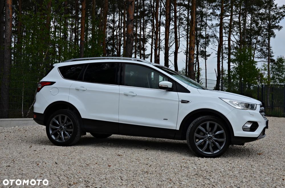 Ford Kuga 2.0 TDCi AWD Titanium - 17