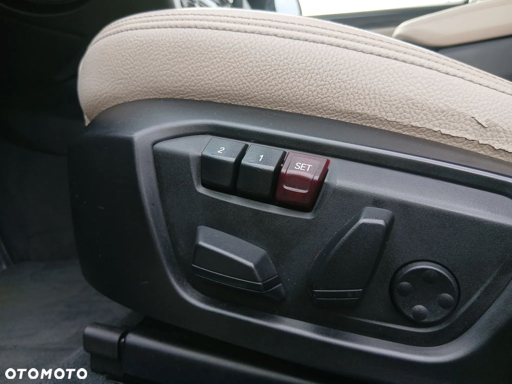 BMW X4 xDrive20d xLine - 17