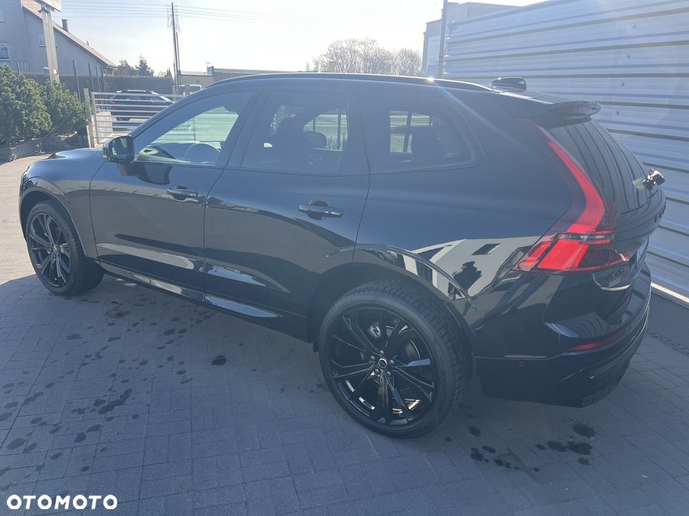 Volvo XC 60 B5 B AWD Plus Black Edition - 8