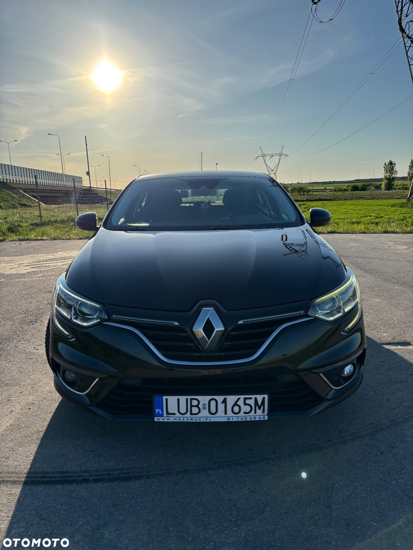 Renault Megane 1.2 Energy TCe Limited - 8