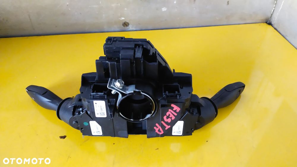 FORD FIESTA MK7 PRZEŁĄCZNIK ZESPOLONY  8A6T13NN064BB - 2