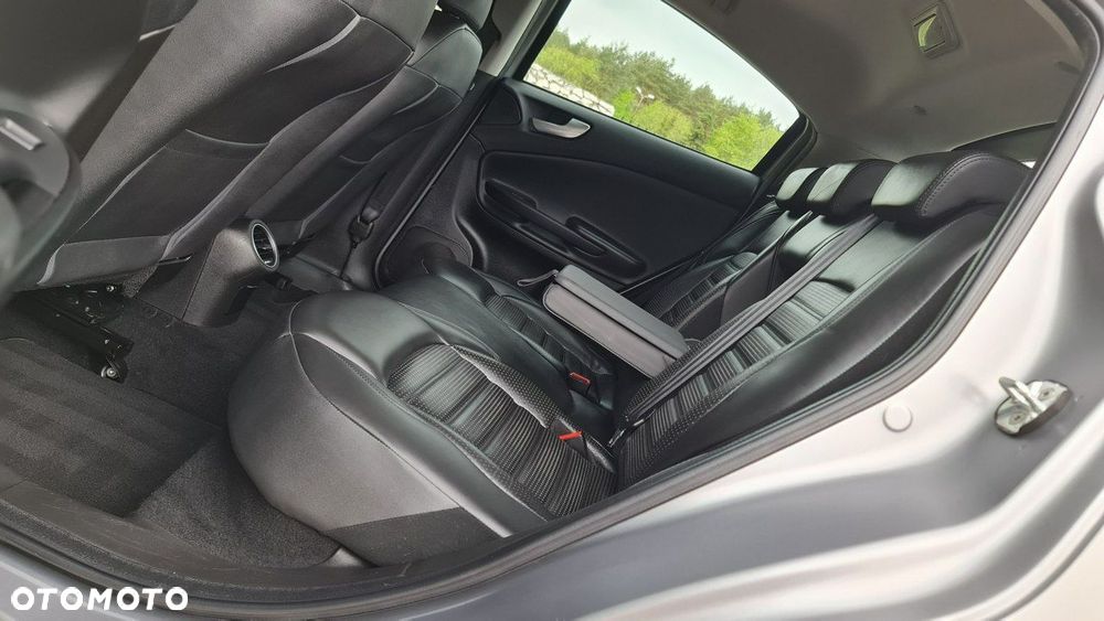 Alfa Romeo Giulietta 1.6 JTDM 16V TCT Super - 9