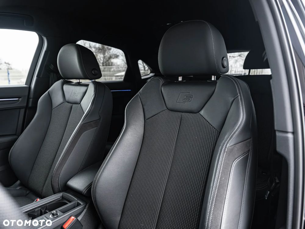 Audi Q3 Sportback 35 TDI S line - 24