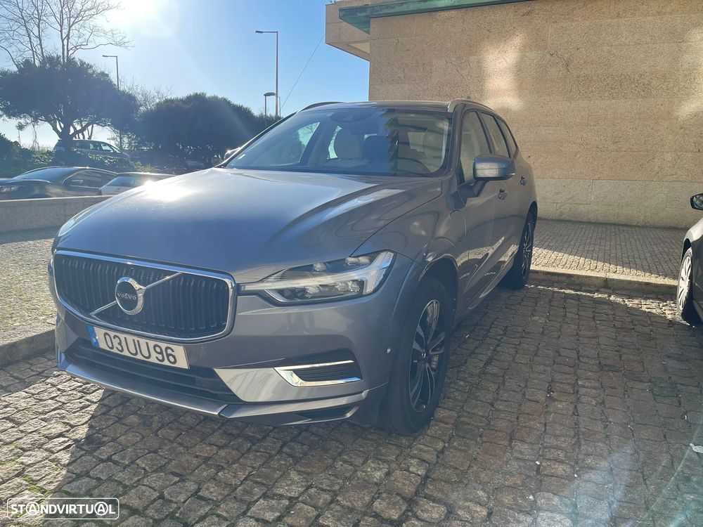 Volvo XC 60 2.0 T8 PHEV Momentum Plus AWD - 2