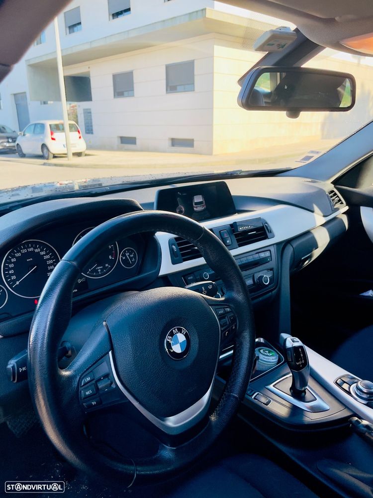 BMW 318 d Auto Exclusive - 6