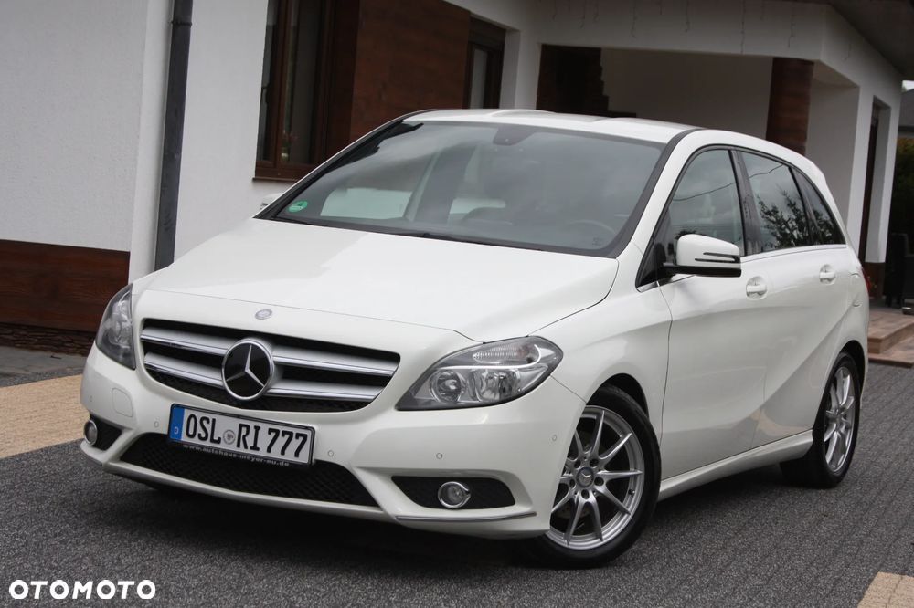 Mercedes-Benz Klasa B 180 Edition - 3