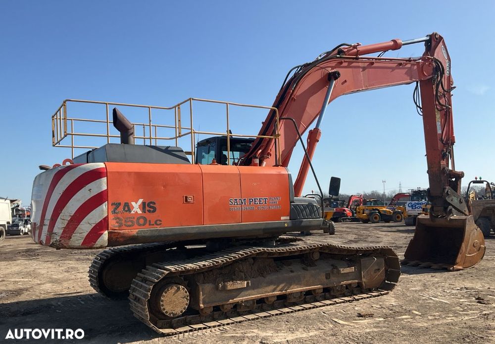 Hitachi ZX350LC-5B Excavator - 3