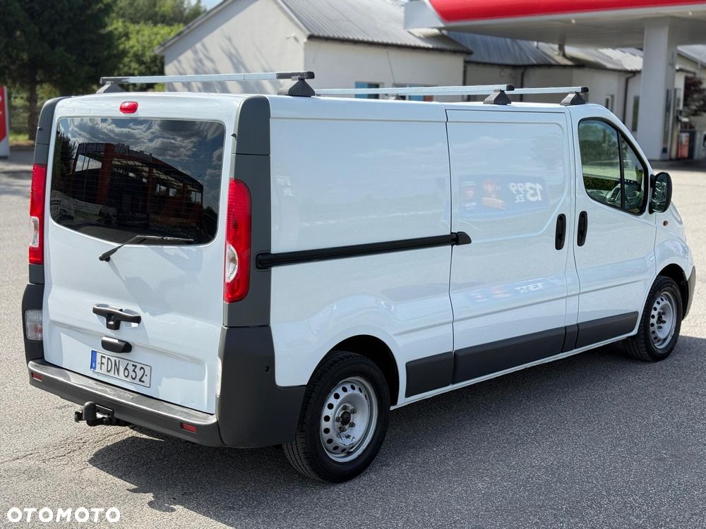 Renault Trafic - 16