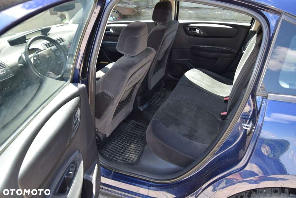 Citroën C4 2.0 HDi Exclusive - 10