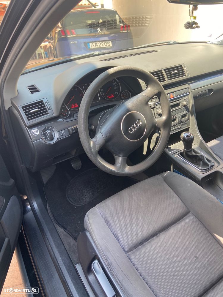 Audi A4 Avant 1.9 TDI - 9