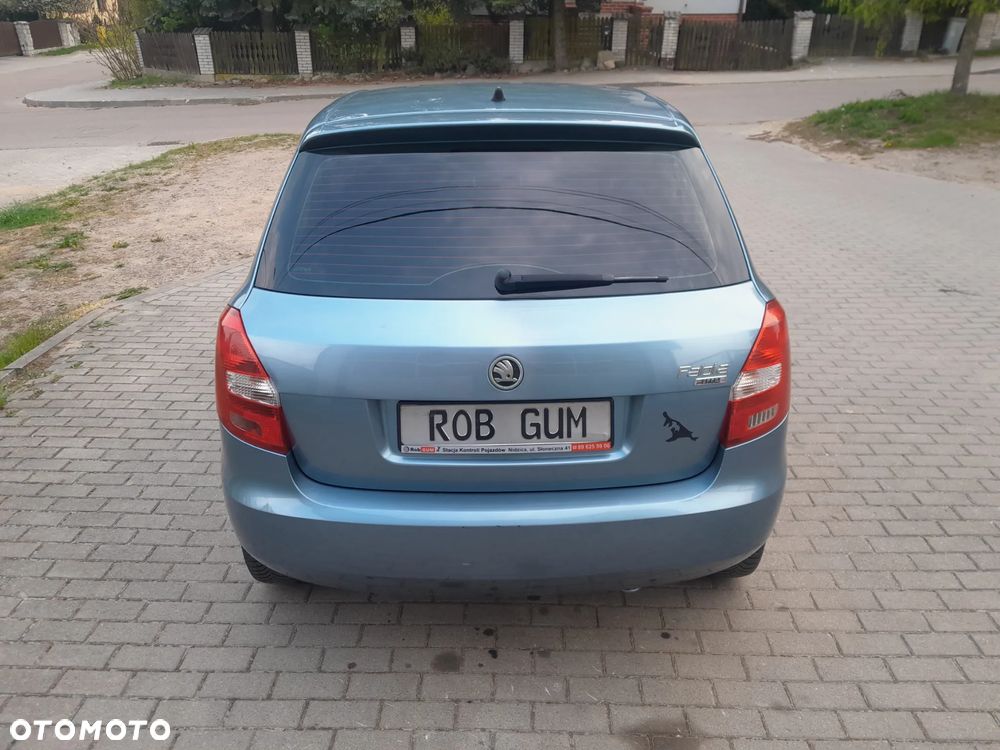 Skoda Fabia 1.2 HTP Elegance - 4