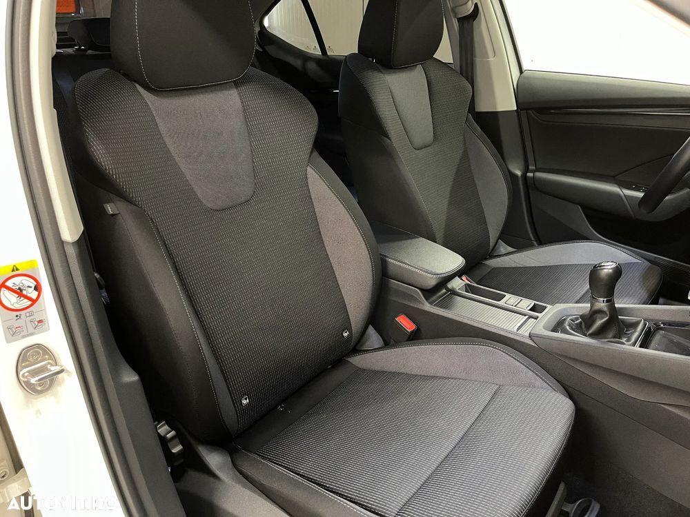 Skoda Octavia 1.0 TSI Ambition - 9