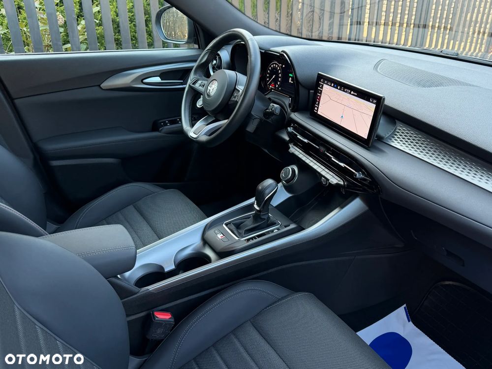 Alfa Romeo Tonale 1.5 T4 GSE mHEV Sprint DCT - 14