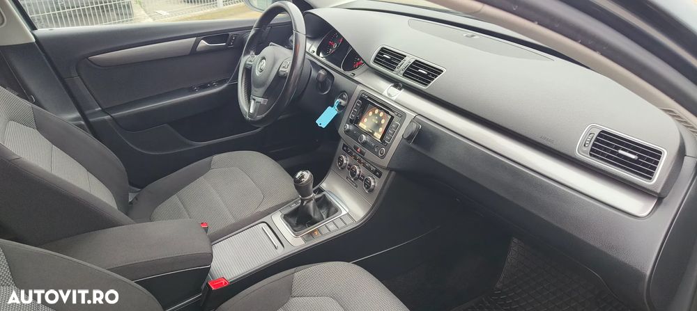 Volkswagen Passat Variant 2.0 TDI Comfortline DPF - 16