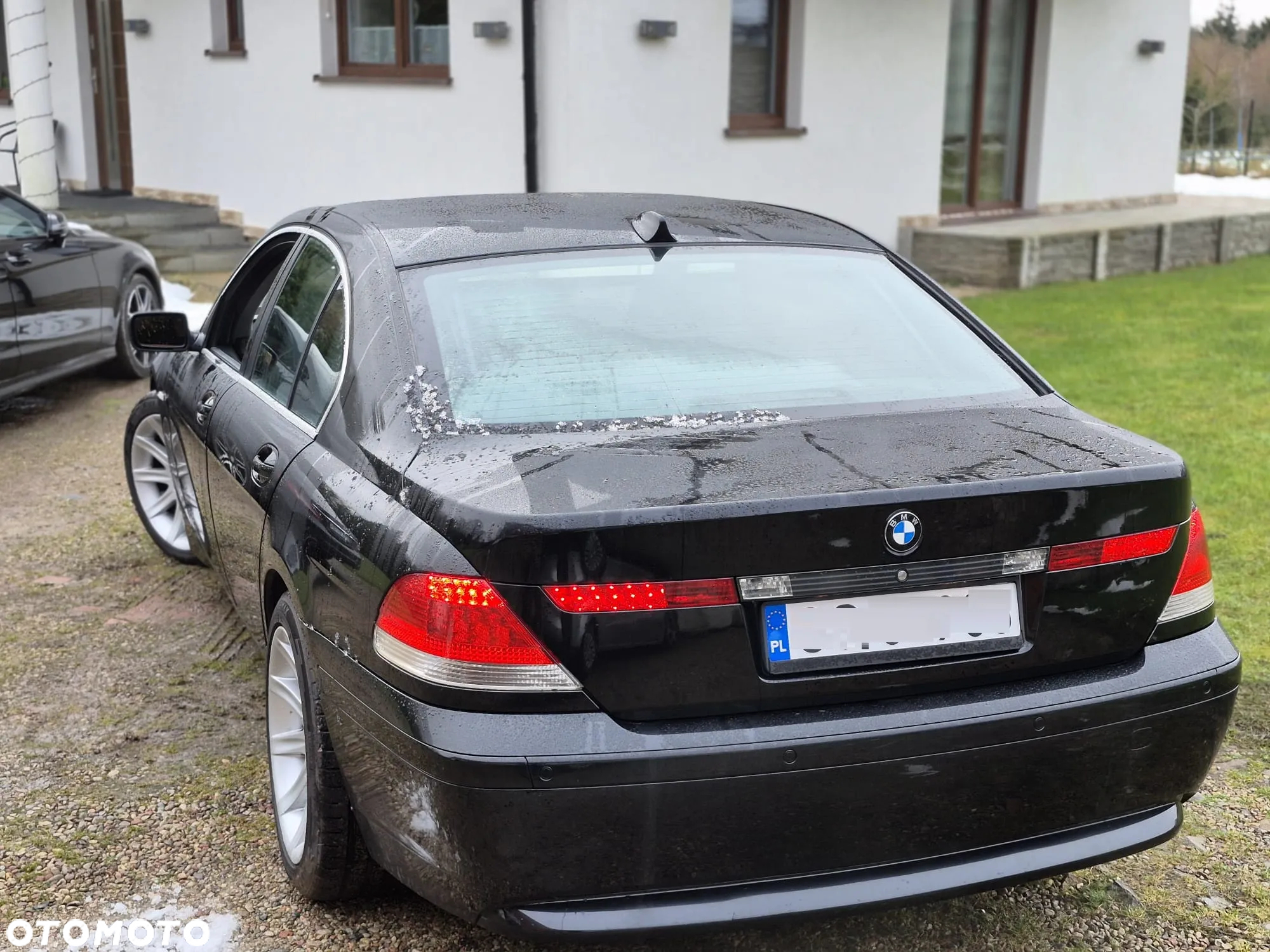 BMW Seria 7 745i - 15