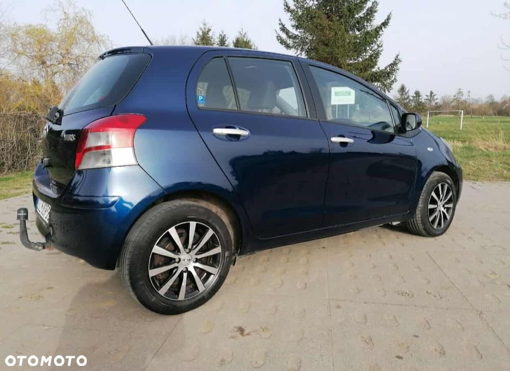 Toyota Yaris 1.4 D-4D Sol - 3