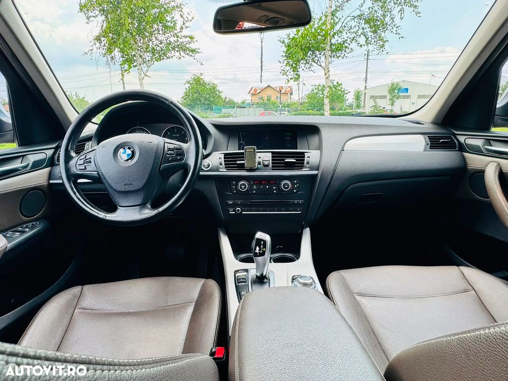 BMW X3 xDrive20d Aut. - 10