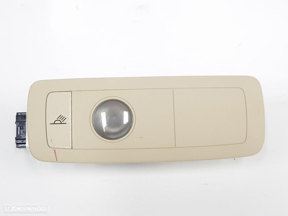 LUZ INTERIOR VOLKSWAGEN TOUAREG 7P5 - 1