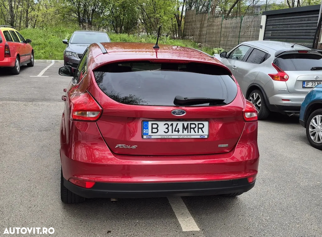 Ford Focus 1.0 EcoBoost Trend - 10