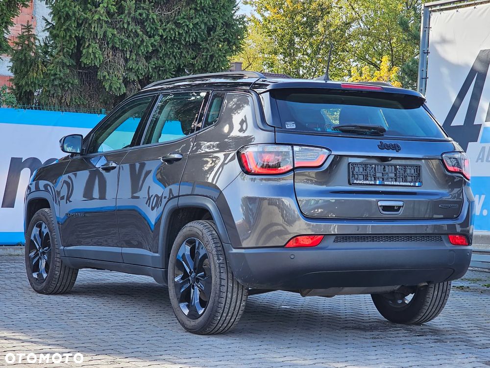 Jeep Compass 1.4 TMair Night Eagle FWD S&S - 6