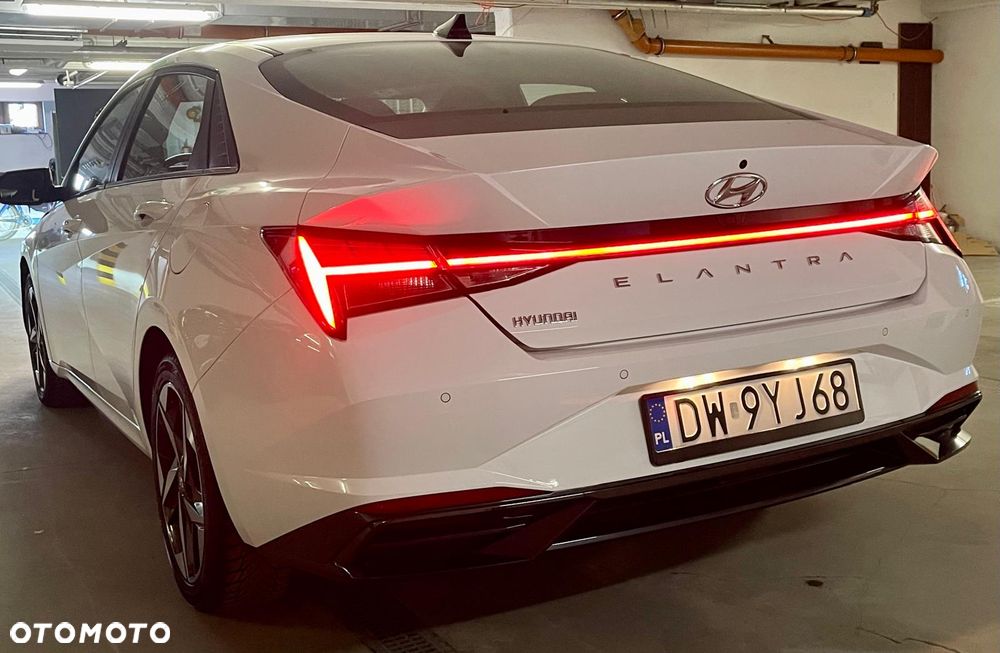 Hyundai Elantra 1.6 Smart CVT - 7