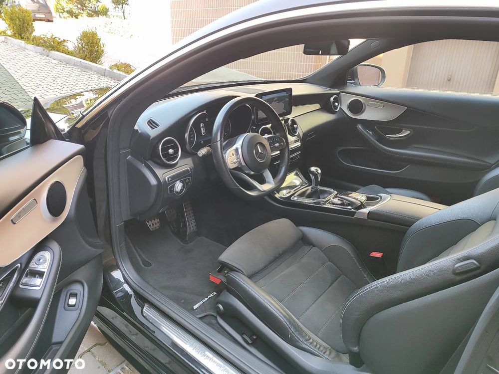 Mercedes-Benz Klasa C 180 AMG Line - 9